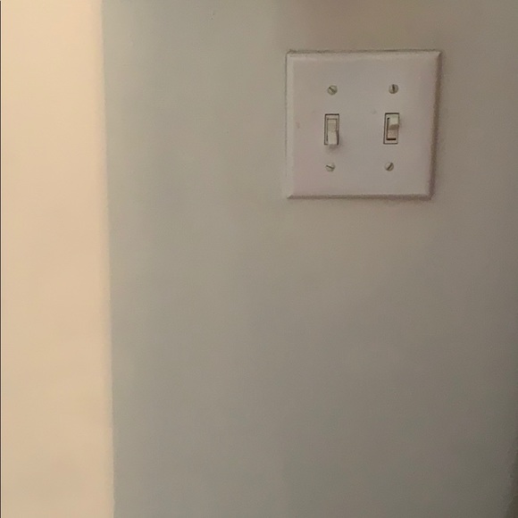 Meet your Posher, Tracy - Picture 1 of 1